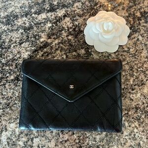 Authentic CHANEL Bicolore Quilted Leather Bifold Long Wallet